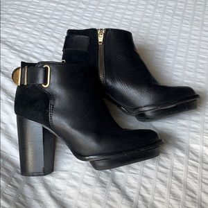 Topshop Black Leather Booties ~ size 6